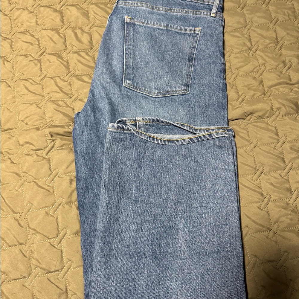Old Navy Women’s Wide Leg Blue Jeans